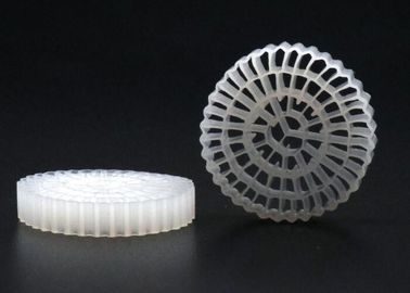 شراء الوسائط المرشحة عالية الكفاءة للبرك العائمة الكرات البيولوجية للحوض online manufacture