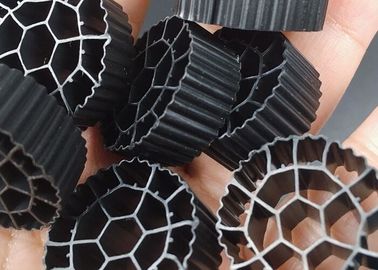 شراء لون أسود K3 حامل مرشح MBBR لمعالجة المياه الصناعية 25 * 10mm online manufacture