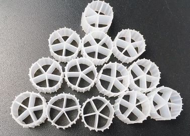 شراء 10*7mm MBBR حامل عائم تربية الأسماك الزراعة المائية على أرض الواقع online manufacture