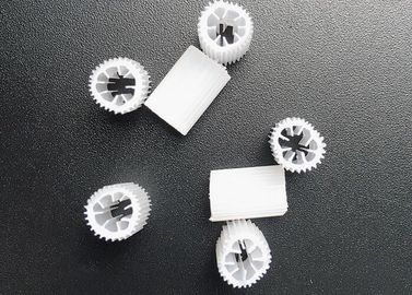 شراء الوسائط الصناعية Hdpe Filter Media HIPS المادة 5 * 5mm الحجم شهادة SGS لون مخصص online manufacture