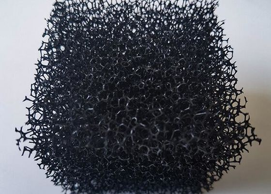شراء حاملات البوليمر المسامة لمعالجة المياه اللون الأسود مساحة سطح كبيرة online manufacture