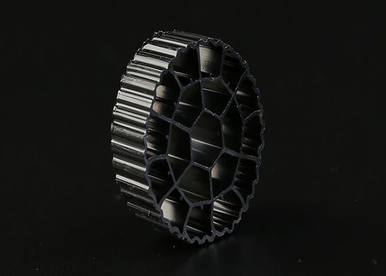 شراء اللون الأسود البلاستيك MBBR Kaldnes K1 MBBR الوسائط البيولوجية HDPE المواد 25mm X 12mm الحجم online manufacture