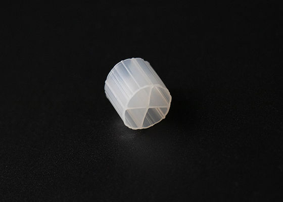 شراء PE01 Mbbr الوسائط المرشحة اللون الأبيض مساحة السطح 800m2/m3 online manufacture