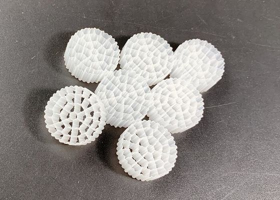 شراء اللون الأبيض SBR معالجة المياه العملية MBBR الوسائط المرشحة ROHS REACH online manufacture