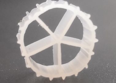 مادة HDPE العذراء MBBR Bio Media 10 * 7mm الحجم لفترة خدمة طويلة