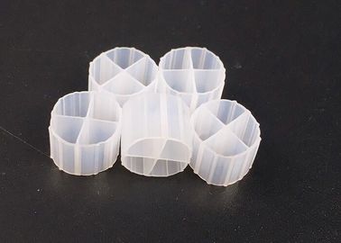 مادة HDPE K1 وسائل التصفية مع 12mm X 9mm الحجم واللون الأبيض لRAS