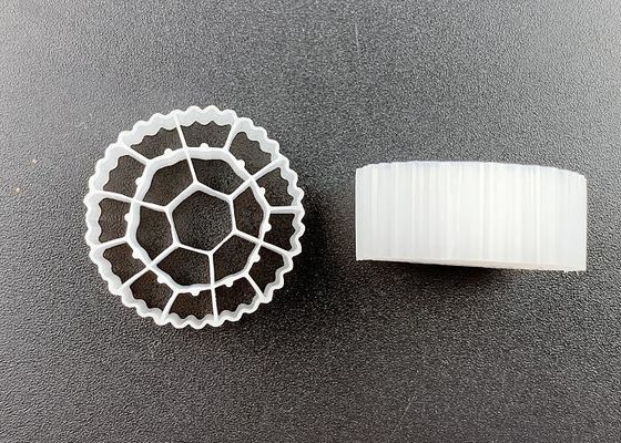 البلاستيك Hdpe لمقاومة الصدمات RAS MBBR وسائل المرشح العائمة