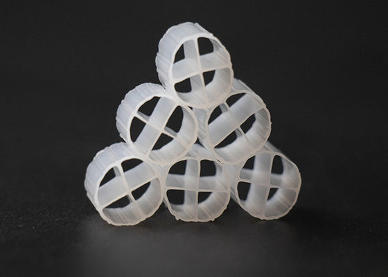 بيولوجيا الوسائط البيضاء Hdpe Mbbr معالجة المياه الكفاءة العالية