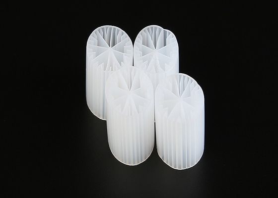 منتجات المرشحات البلاستيكية البكر من HDPE MBBR مع مساحة سطح جيدة ولون أبيض