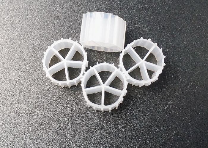 MBBR صدمة الكرة وسائل الفلاتر البلاستيكية BOD / COD وإزالة النيتروجين