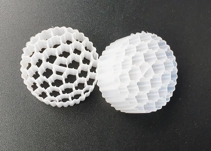 الأنبوب الحيوي للخلايا النشطة (Activecell Biotube MBBR) الوسائط المرشحة البلاستيكية اللون الأبيض 800m2/m3