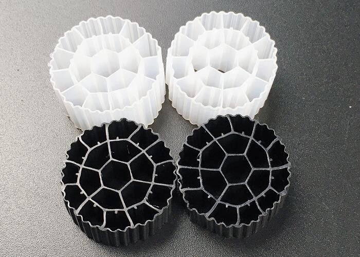 الموانئ البيولوجية المياه العادمة الفضاء المرشح العائم وسائل الإعلام حل MBBR