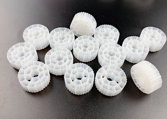Mbbr Hdpe المرشح البيولوجي الوسائط الطاقة السرير المرشح الخلية الحيوية