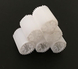 مساحة سطحية عالية منتجات فلتر بلاستيكية بسيطة التشغيل الصيانة لمبنى التبريد نشاط MBBR