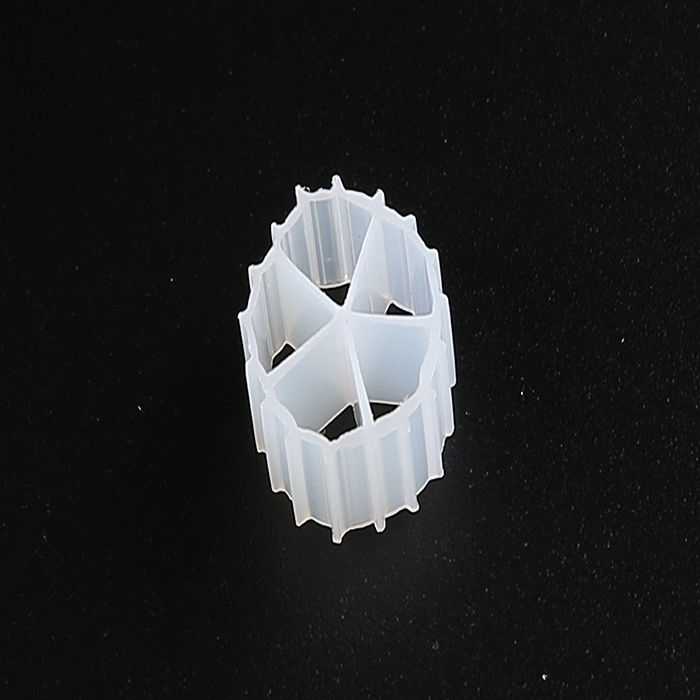 الوان الطبيعية MBBR الوسائط المرشحة ومادة HDPE العذراء MBBR الوسائط الحيوية لـ RAS 10 * 7mm