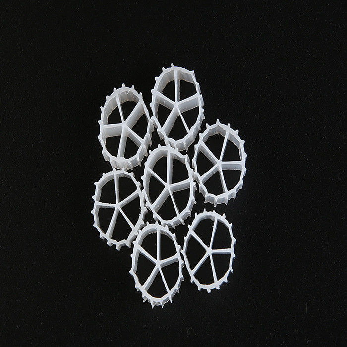 الوان الطبيعية MBBR الوسائط المرشحة ومادة HDPE العذراء MBBR الوسائط الحيوية لـ RAS 10 * 7mm