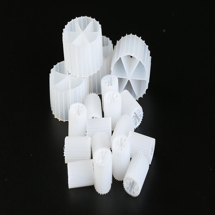 بحيرات الأسماك MBBR K1 الوسائط المرشحة 20 سنة طول العمر 25mm X 12mm