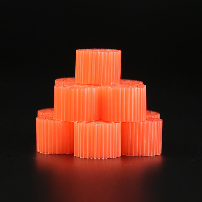 MBBR Biofilter Media منتج الفلتر البلاستيكي 0.96 - 0.98g/cm3 الكثافة واللون الأبيض