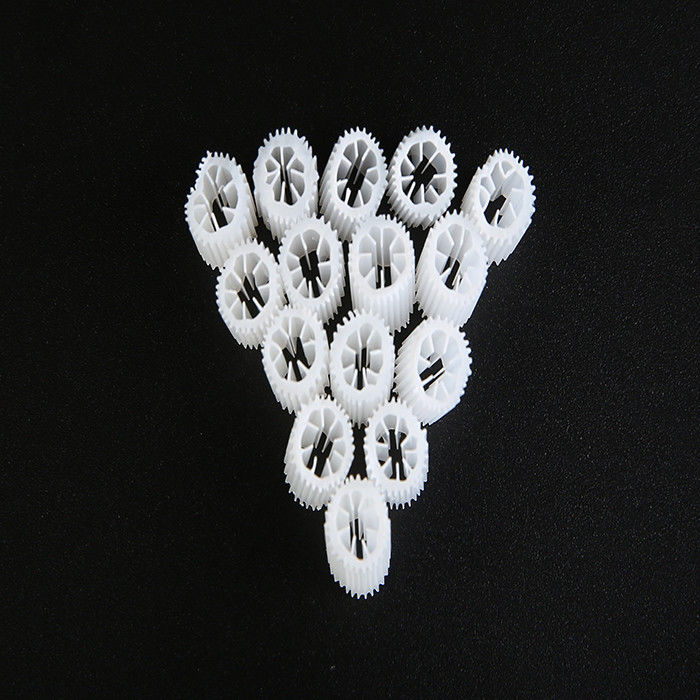 مادة MBBR HIPS وسائل المرشح البلاستيكية بحجم 5mm X 10mm واللون الأبيض