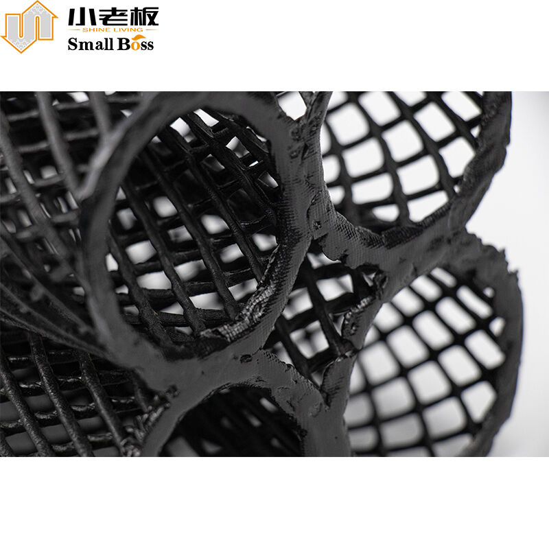 وسائط الترشيح المنظمة Eco Aquarium Structured Garden Koi Pond MBBR الوسائط العائمة الكتلة الحيوية D50mm