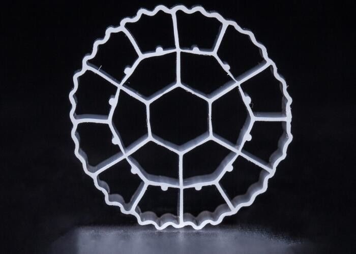 معالجة مياه الصرف الصحي الكرات البيولوجية الحيوية الوسائط المرشحة Mbbr الوزن المخصص