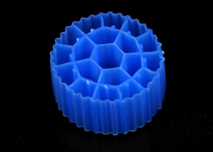 منتجات المرشحات البلاستيكية MBBR Biocell BIO Balls لمقاومة الصدمات RAS