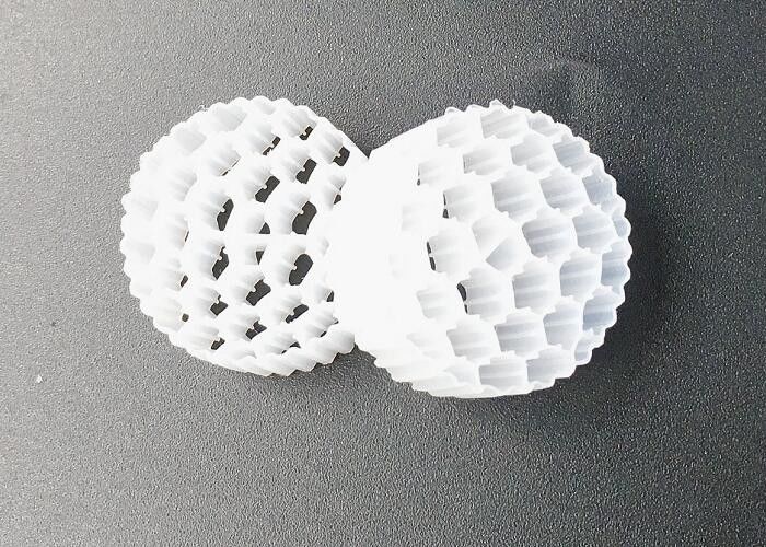 الصين وسائل المعالجة البيولوجية لمياه الصرف الصحي k3 وسائل النمو البيولوجي fab كمنتجات لملء تصفية المياه للبركة