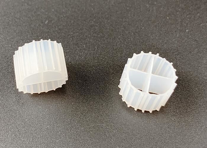 11 * 7mm MBBR Biofilter Media K1 مع لون أبيض ومادة HDPE العذراء