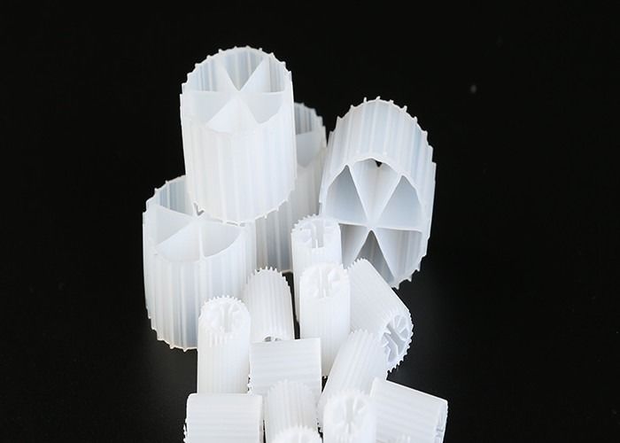 حياة طويلة 19 حفرة K1 وسائل التصفية العذراء HDPE المواد الكرات البيولوجية لRAS ومياه الصرف الصحي