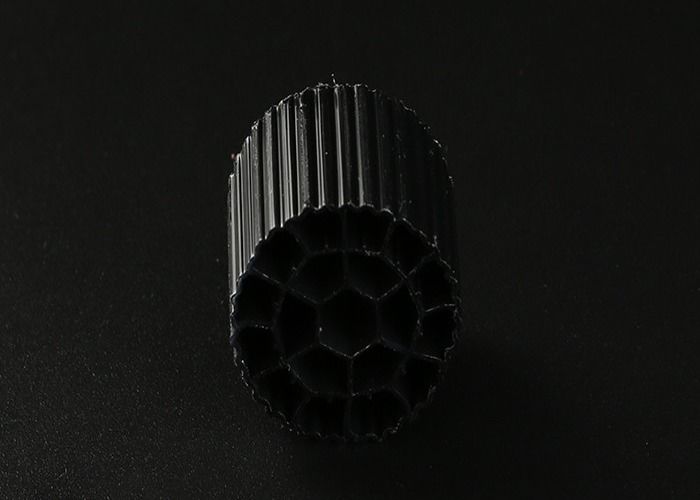 الكرات البيولوجية وسائل التصفية البلاستيكية الملونة والبكر HDPE المواد MBBR