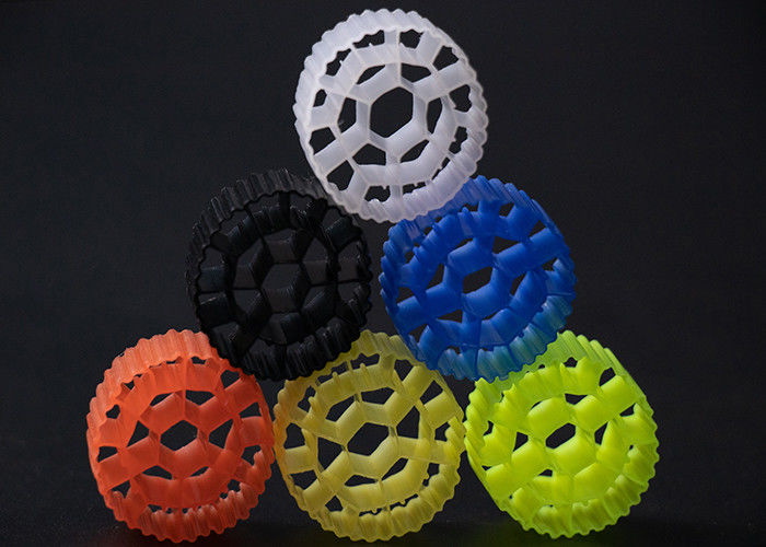 PE05 K3 النشاط العائم Mbbr الناقل اللون الأبيض Hdpe