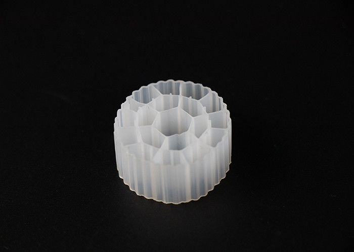 النمو السريع 25 * 10mm Mbbr المرشح الحيوي الوسائط معالجة المياه البلدية