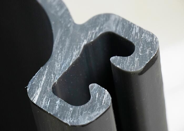 U نوع الفينيل PVC ورقة كومة مقاومة للكيماويات خفيفة الوزن