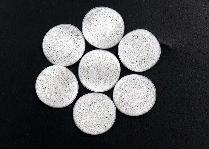 الرقائق البيولوجية الأنبوبات البيولوجية الوسائط المرشحة اللون الأبيض الدائري قطع مسطحة